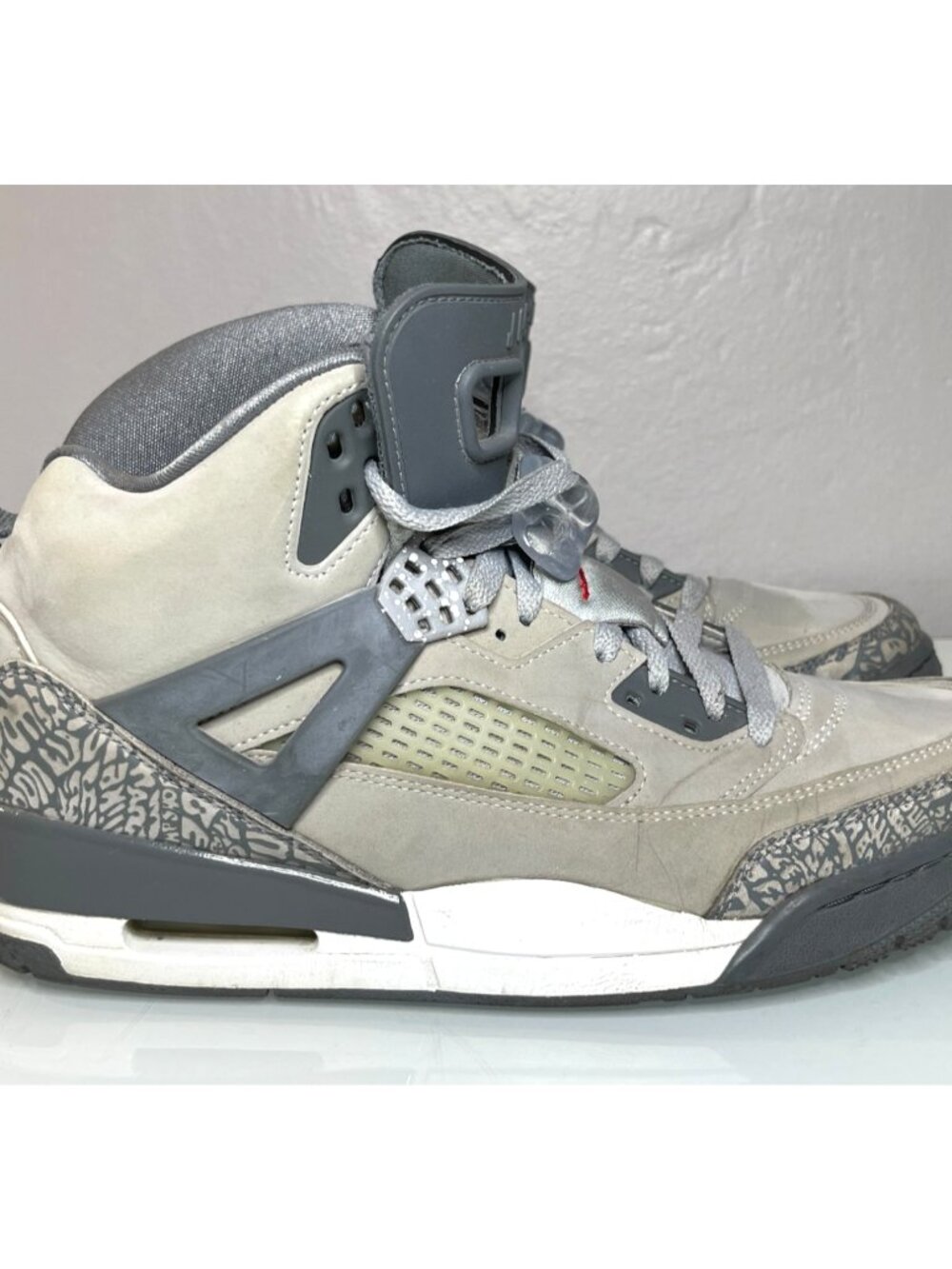 Jordan Spizike BG Wolf Gray Size 10